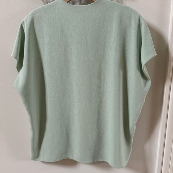 M.M.LaFleur  Antonia Eco Soft Wave Top in Pale Green XL - Picture 5 of 8